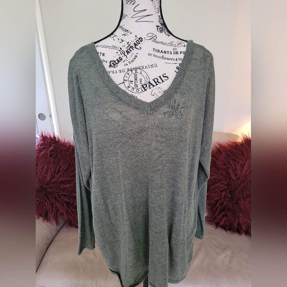 Atmosphere womans sweater. Size UK 8